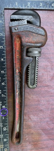 Ridgid pipe wrench - 12”,
