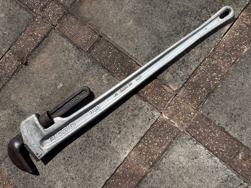 Ridgid pipe wrench - , 48"